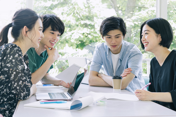 福岡介護福祉学校